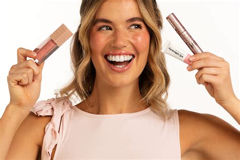 Wallet Friendly Makeup Sets .